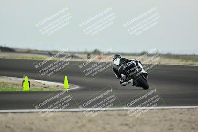 media/Apr-18-2025-TrackDaz (Fri) [[45f5874c44]]/A Group/Session 2 (Turn 10)/